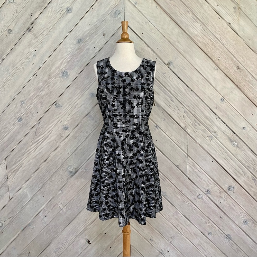41 Hawthorn Stitch Fix Plaid Floral Dress